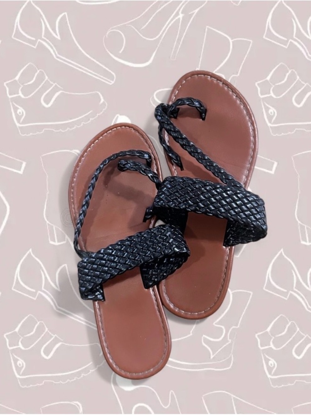 Source Unknown Black Braided Strap Brown Footbed Sandals